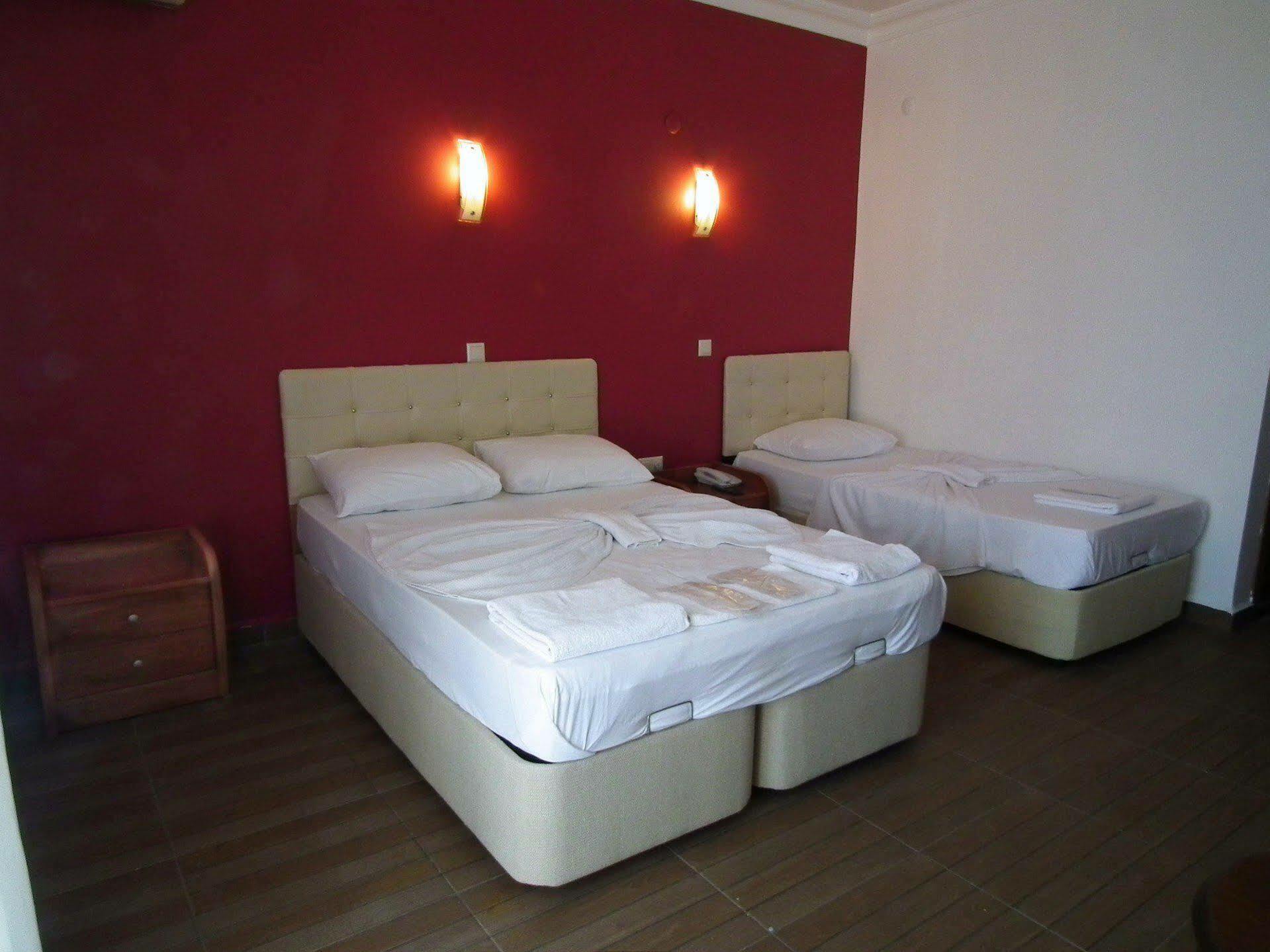 Lambada Hotel Алтынолук Экстерьер фото